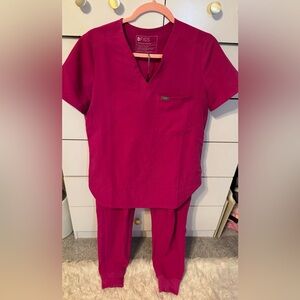 Figs Raspberry sorbet scrub set